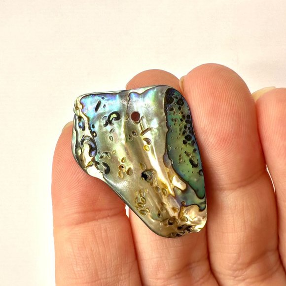 1.5" Abalone Shell Ocean Sea Pendant Holographic Beach - Picture 8 of 8